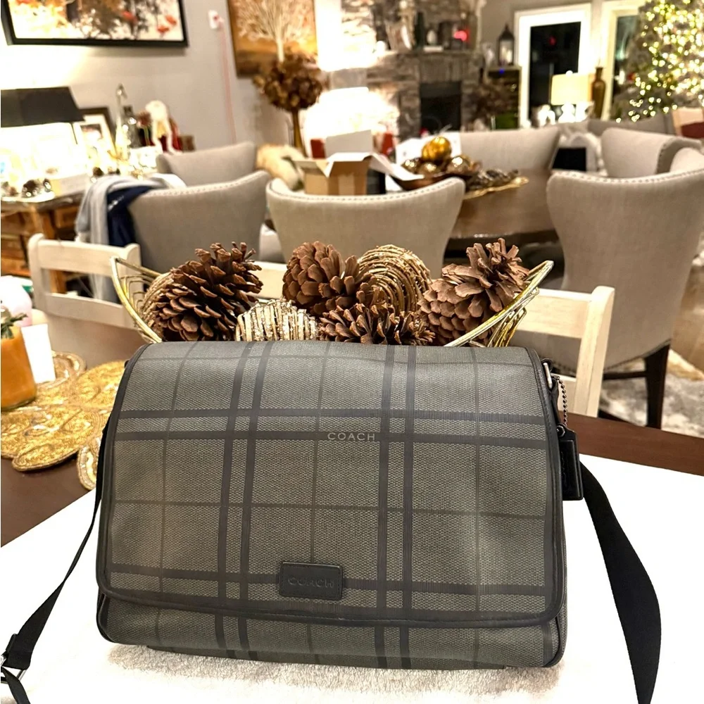 Coach Men's Checkered Messenger Bag - Black and Gray - Picture 3 of 4